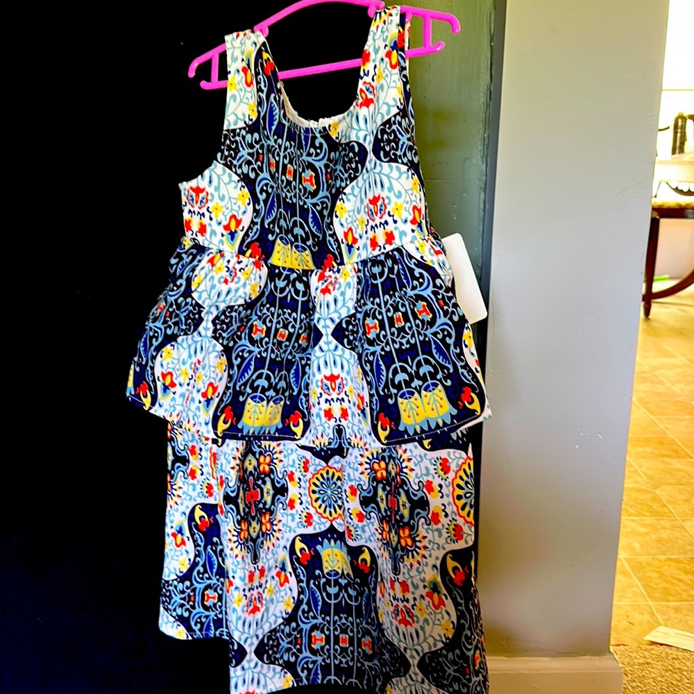 Nwt Sleeveless Layered Dress